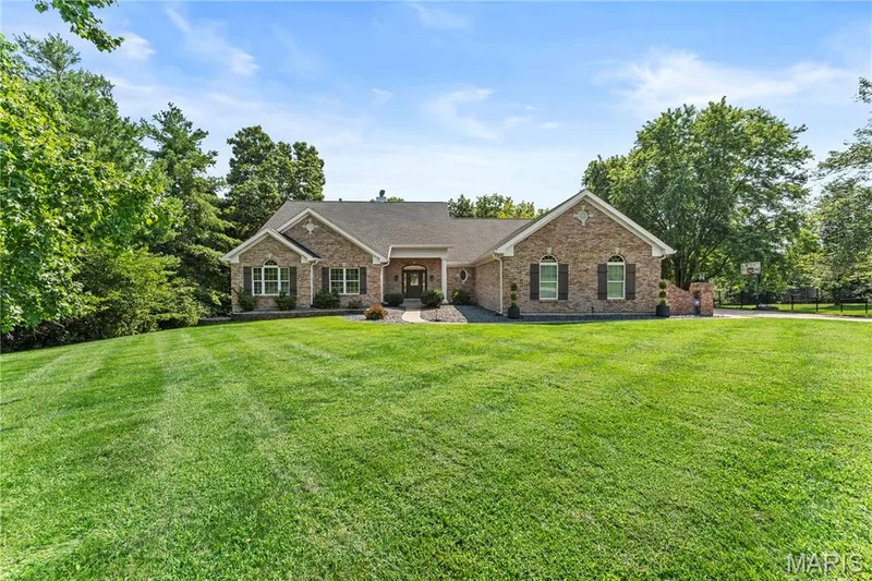 620 Forest Meadow Court, Defiance, MO — listing photo 1