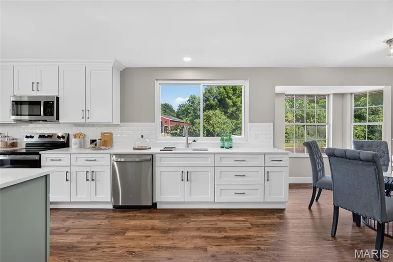 201 Sutters Mill Road, St Peters, MO 63376 — listing photo 10 of 70