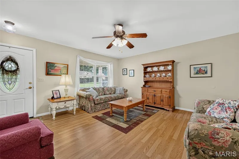1103 Athena Way, St Peters, MO 63376 — listing photo 8 of 35