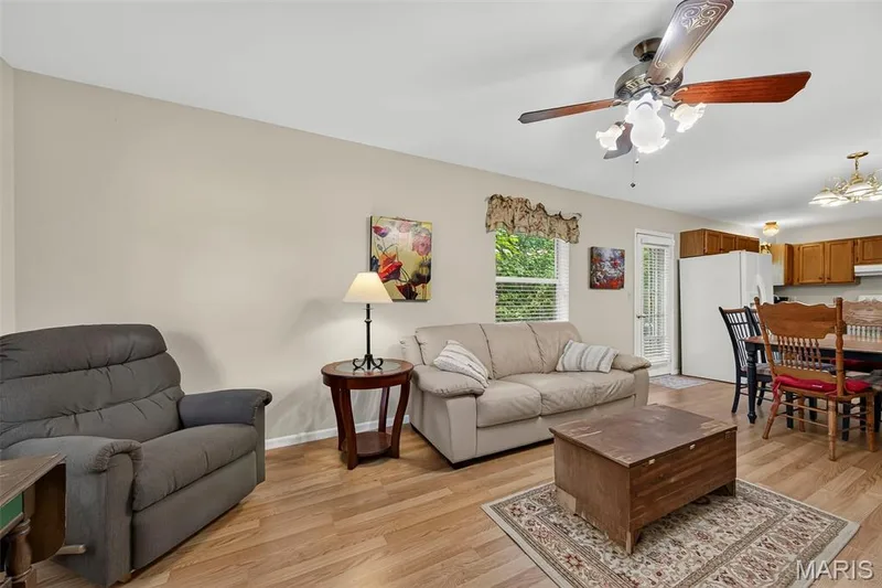 1103 Athena Way, St Peters, MO 63376 — listing photo 11 of 35