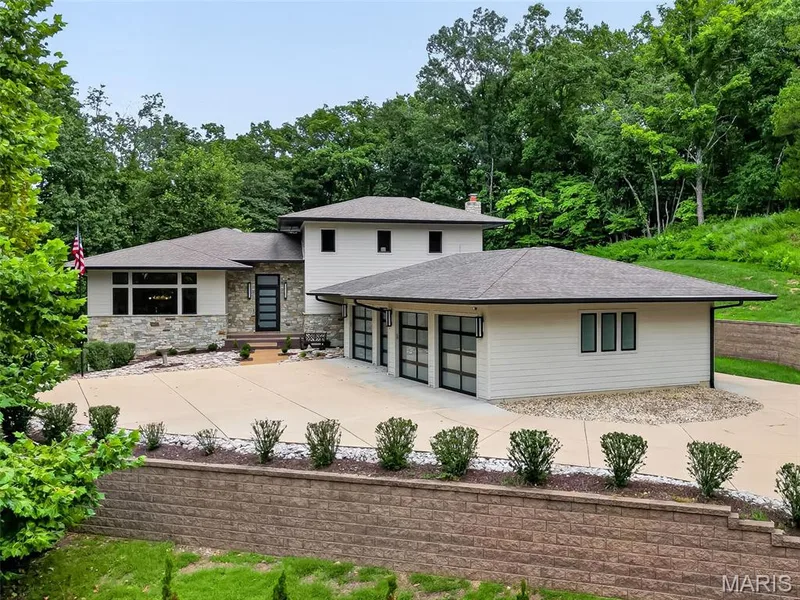 19256 Saint Albans Forest Lane, Wildwood, MO — listing photo 1