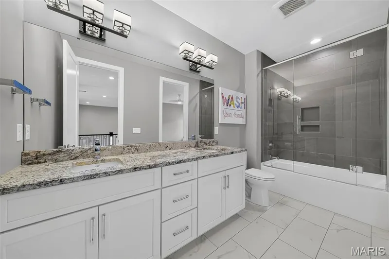 19256 Saint Albans Forest Lane, Wildwood, MO 63038 — listing photo 28 of 41
