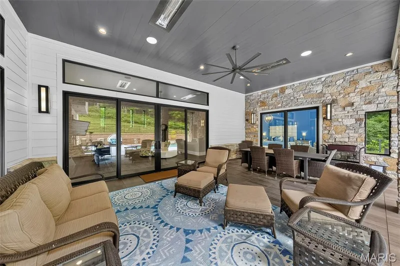19256 Saint Albans Forest Lane, Wildwood, MO 63038 — listing photo 34 of 41