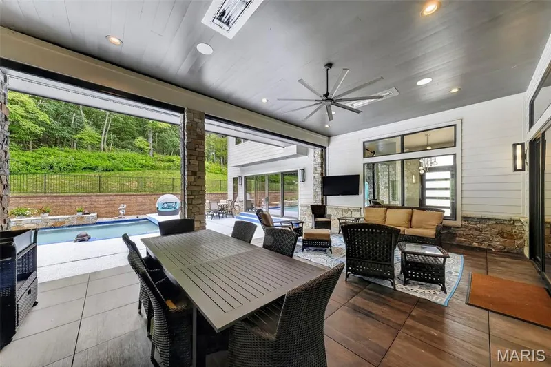 19256 Saint Albans Forest Lane, Wildwood, MO 63038 — listing photo 36 of 41