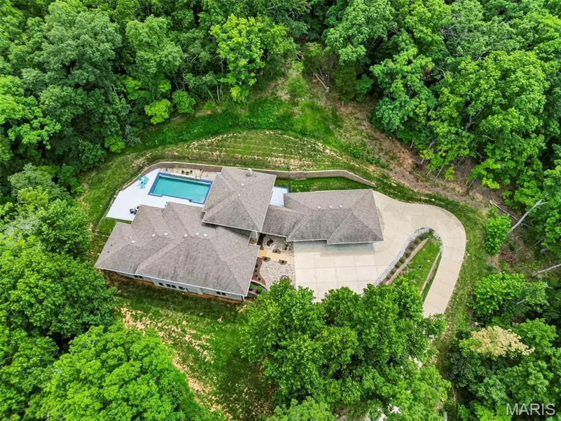 19256 Saint Albans Forest Lane, Wildwood, MO 63038 — listing photo 40 of 41