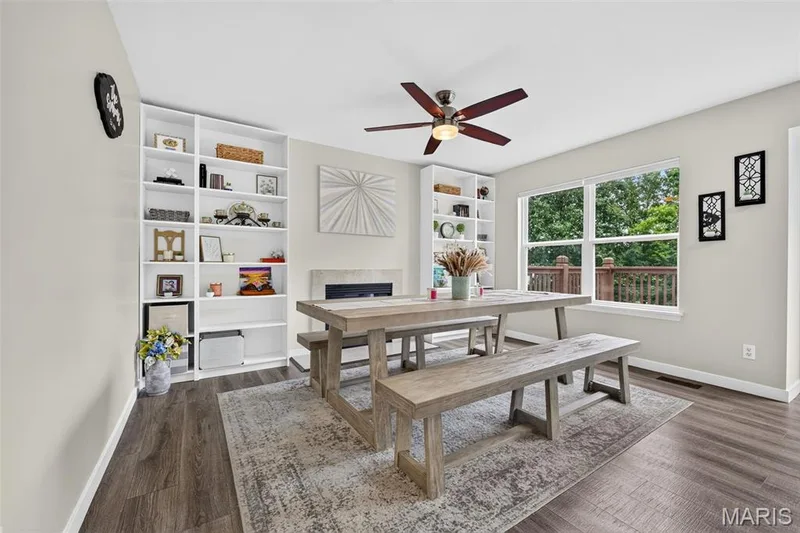 1339 Flintshire Lane, Lake St. Louis, MO 63367 — listing photo 6 of 26