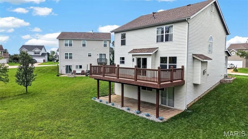 1339 Flintshire Lane, Lake St. Louis, MO 63367 — listing photo 24 of 26