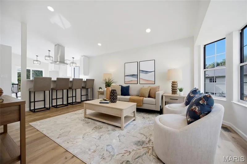 842 Whispering Rock Drive, O'Fallon, MO 63366 — listing photo 3 of 20