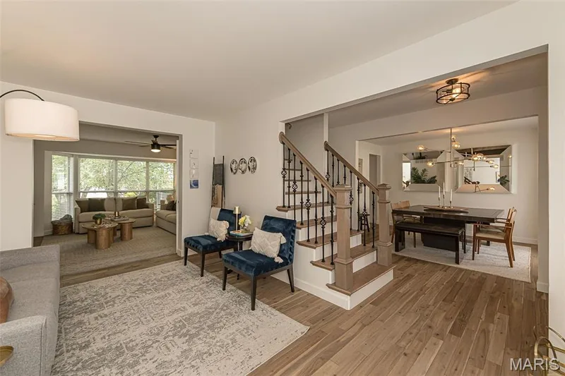 Open, light bright floorplan — 219 Cheval Square Drive, Chesterfield, MO 63005