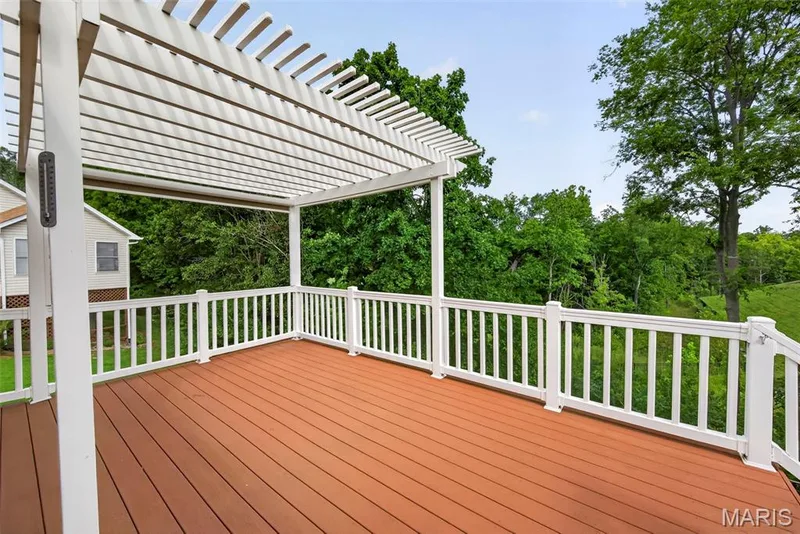 Composite deck. — 1761 Fairview Farms Circle, Wentzville, MO 63385