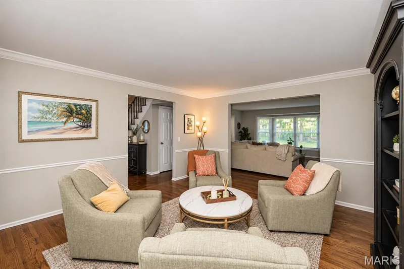 15706 Heathercroft Drive, Chesterfield, MO 63017 — listing photo 13 of 53
