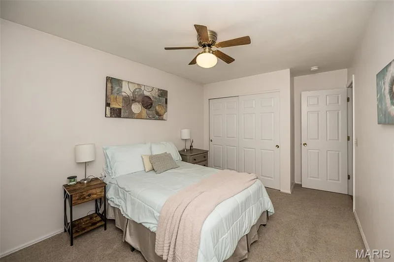 15706 Heathercroft Drive, Chesterfield, MO 63017 — listing photo 42 of 53