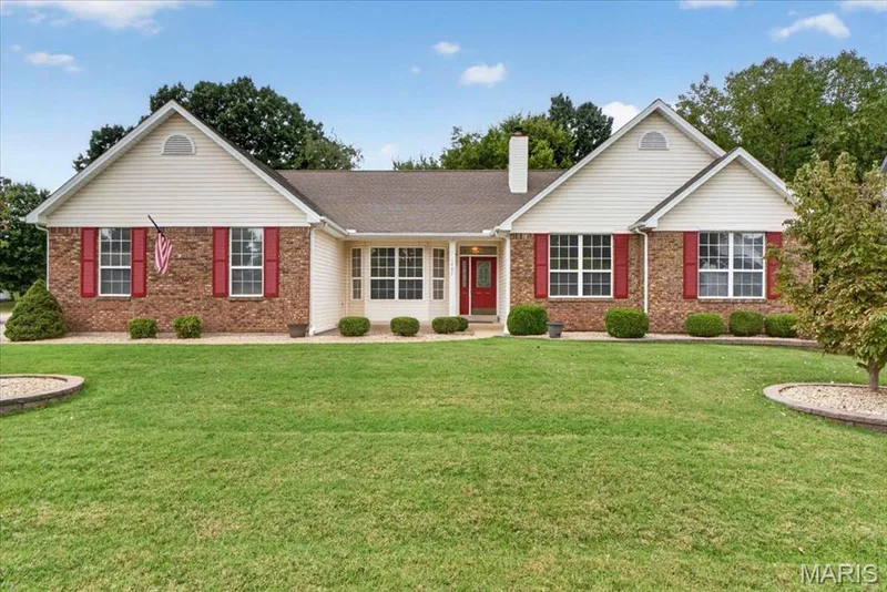 1487 Crooked Stick Drive, O'Fallon, MO β listing photo 1