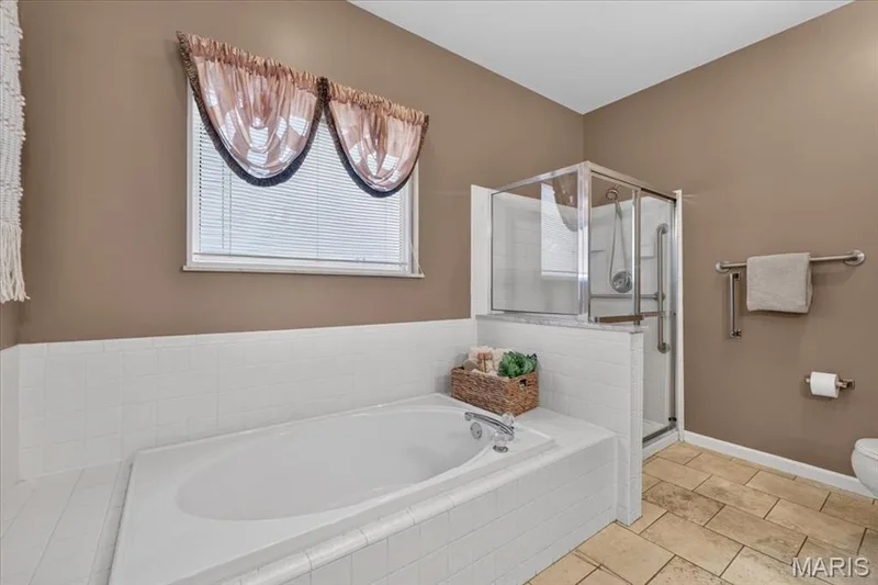 1487 Crooked Stick Drive, O'Fallon, MO 63366 — listing photo 17 of 44