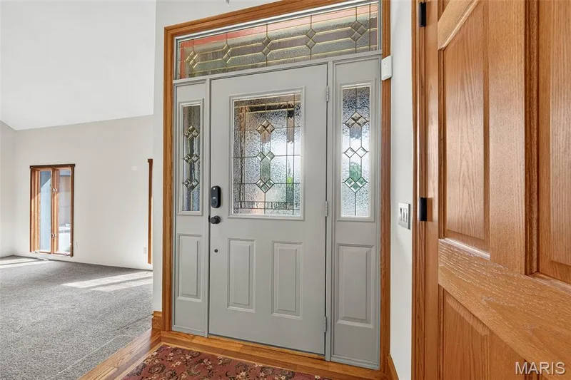 1028 Monfort Court, Lake St. Louis, MO 63367 — listing photo 8 of 51