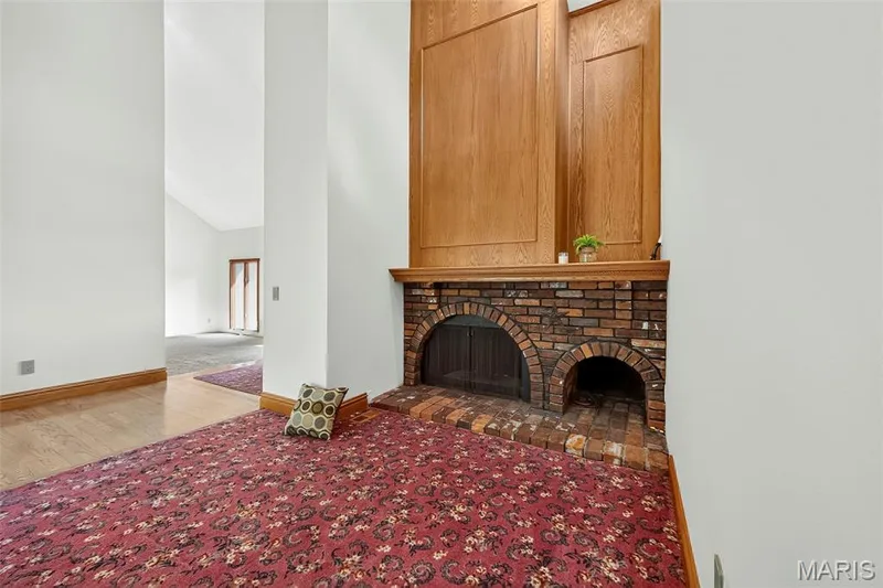 1028 Monfort Court, Lake St. Louis, MO 63367 — listing photo 11 of 51