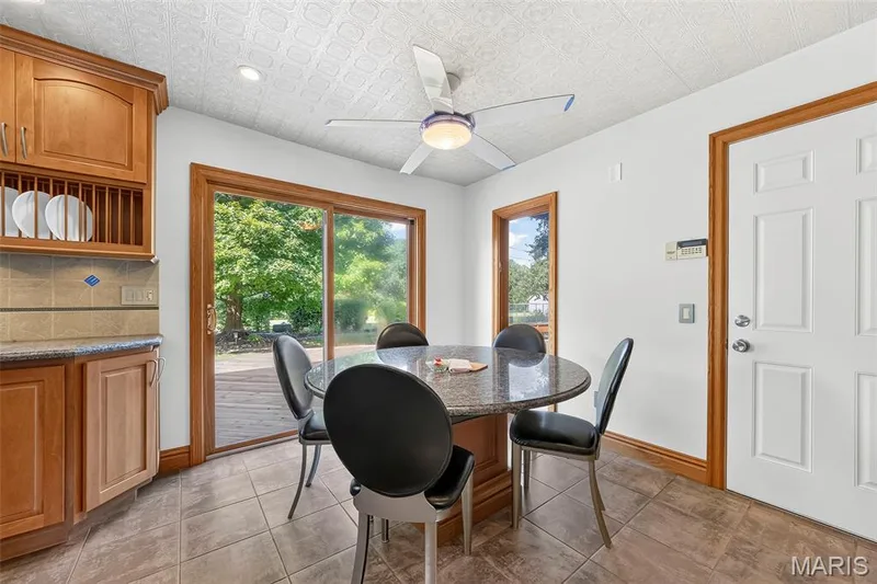 1028 Monfort Court, Lake St. Louis, MO 63367 — listing photo 15 of 51