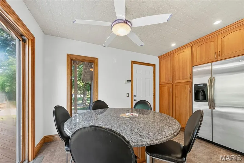 1028 Monfort Court, Lake St. Louis, MO 63367 — listing photo 18 of 51