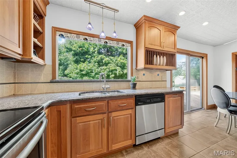 1028 Monfort Court, Lake St. Louis, MO 63367 — listing photo 22 of 51