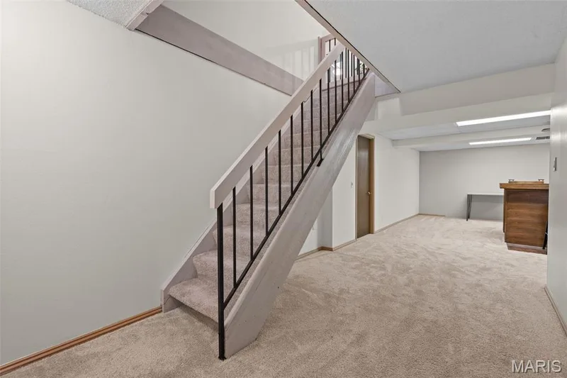 2045 Country Field Drive, Chesterfield, MO 63017 — listing photo 29 of 43
