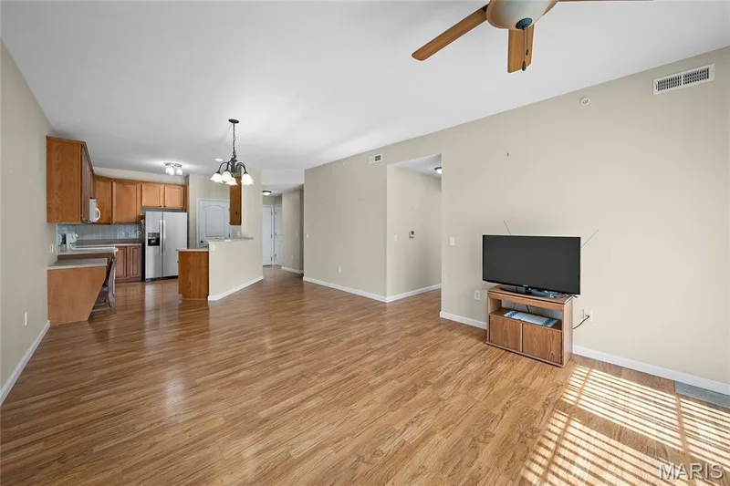 1505 S Old Highway 94 #203, St Charles, MO 63303 — listing photo 13 of 35
