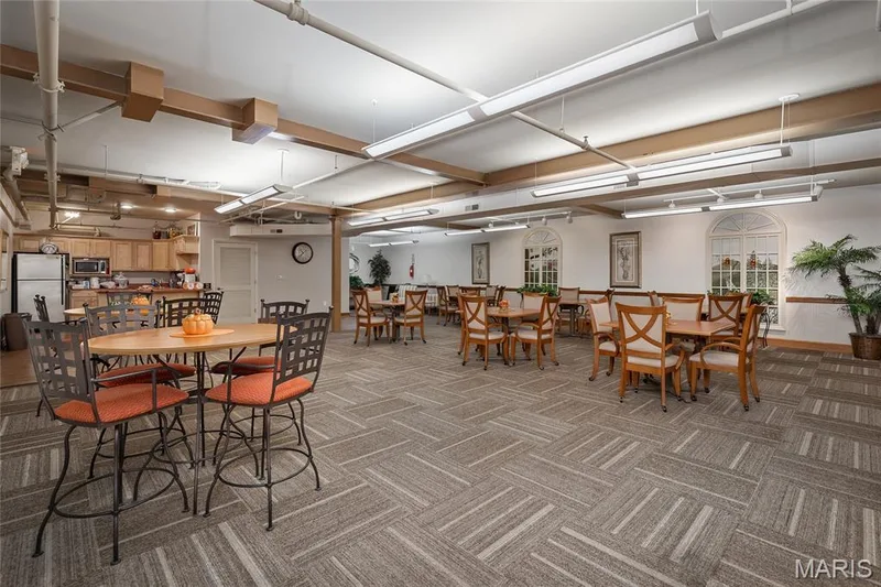 1505 S Old Highway 94 #203, St Charles, MO 63303 — listing photo 28 of 35
