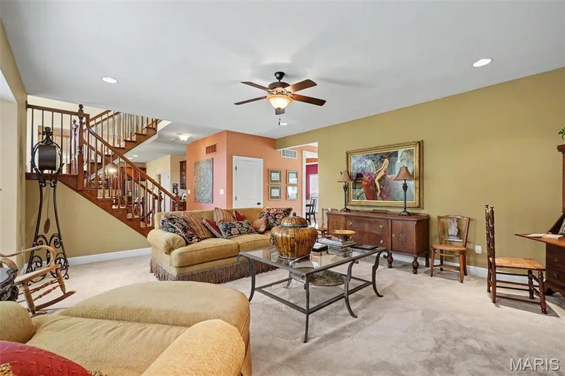 1157 Hollow Valley Court, St Charles, MO 63304 — listing photo 8 of 27