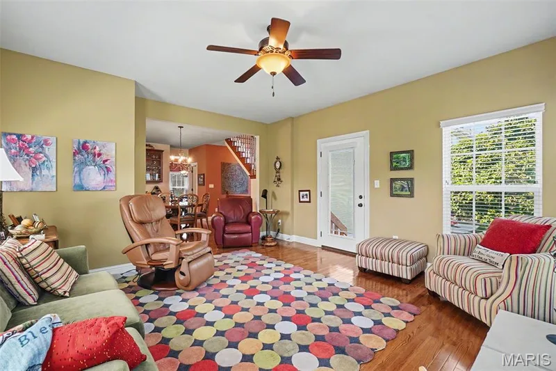 1157 Hollow Valley Court, St Charles, MO 63304 — listing photo 14 of 27