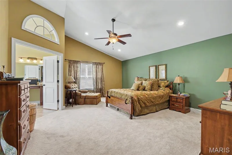 1157 Hollow Valley Court, St Charles, MO 63304 — listing photo 18 of 27