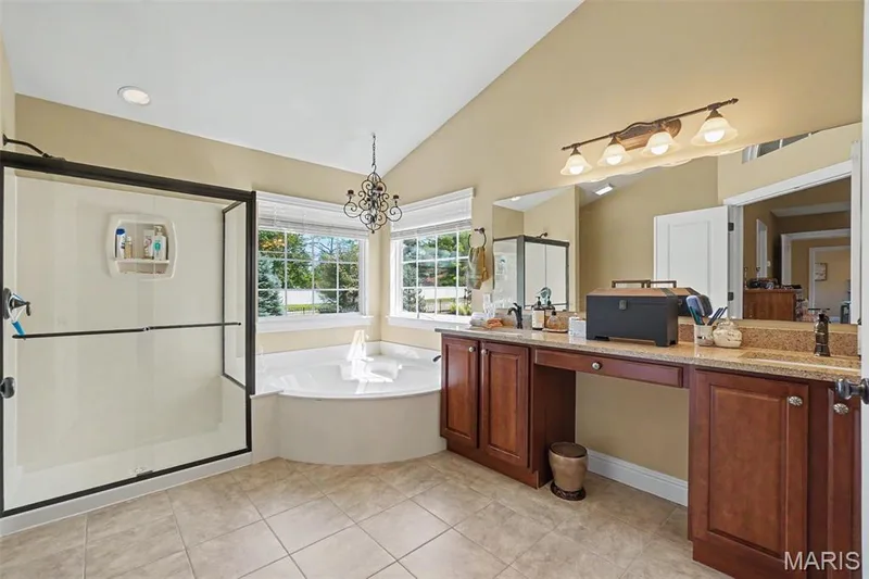 1157 Hollow Valley Court, St Charles, MO 63304 — listing photo 19 of 27