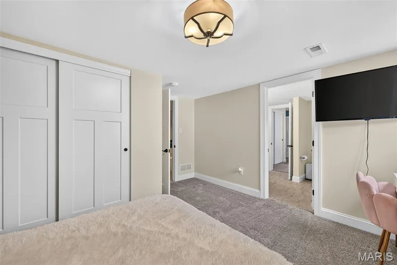 Custom lighting — 155 Haven Ridge Court, Dardenne Prairie, MO 63368