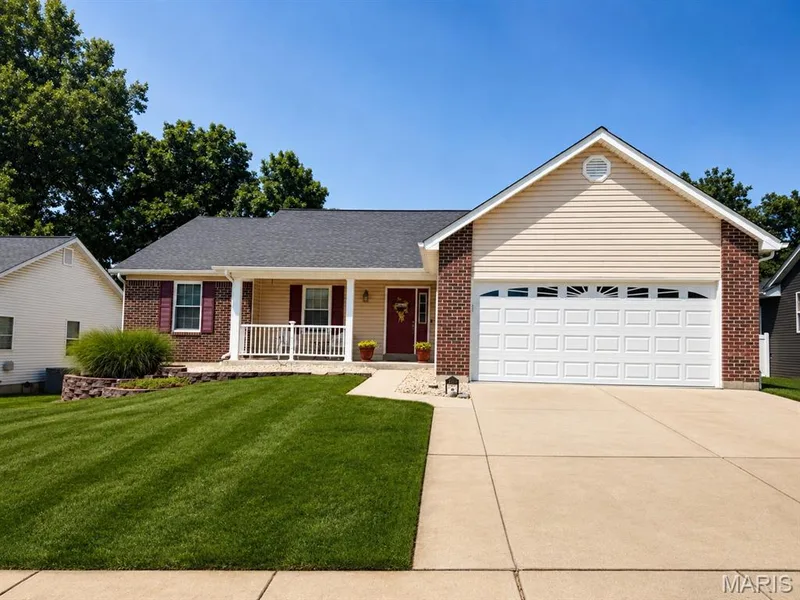 215 Old Chesapeake Drive, Wentzville, MO 63385 — listing photo 46 of 49