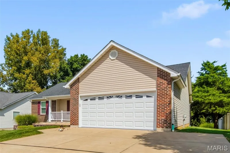 215 Old Chesapeake Drive, Wentzville, MO 63385 — listing photo 48 of 49