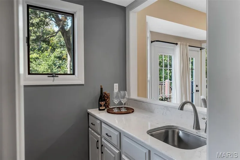 1415 Haarman Oak Drive, Chesterfield, MO 63005 — listing photo 13 of 68