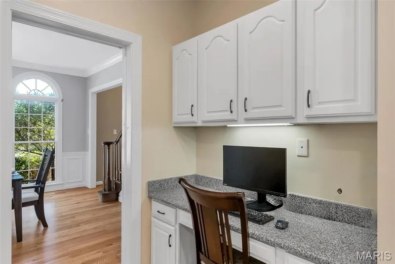 1415 Haarman Oak Drive, Chesterfield, MO 63005 — listing photo 16 of 68