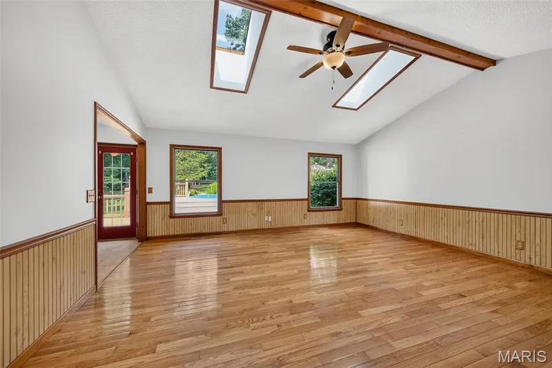 85 Mar Len Drive, Defiance, MO 63341 — listing photo 14 of 74