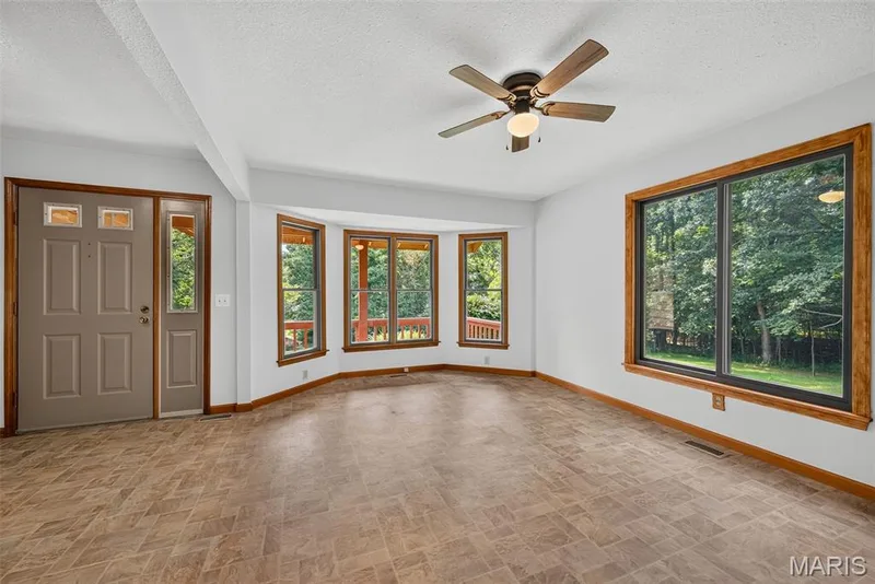 85 Mar Len Drive, Defiance, MO 63341 — listing photo 21 of 74