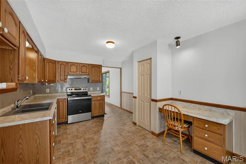 85 Mar Len Drive, Defiance, MO 63341 — listing photo 24 of 74