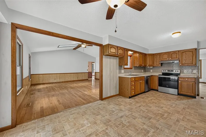85 Mar Len Drive, Defiance, MO 63341 — listing photo 28 of 74