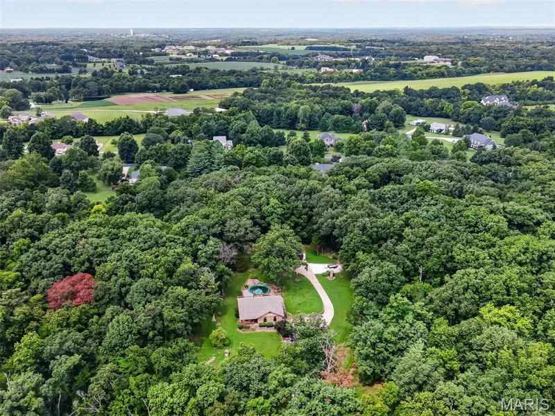 85 Mar Len Drive, Defiance, MO 63341 — listing photo 72 of 74