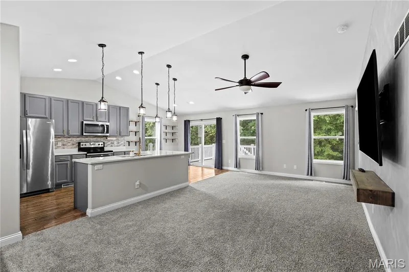 321 Touchdown Drive, Foristell, MO 63348 — listing photo 5 of 29