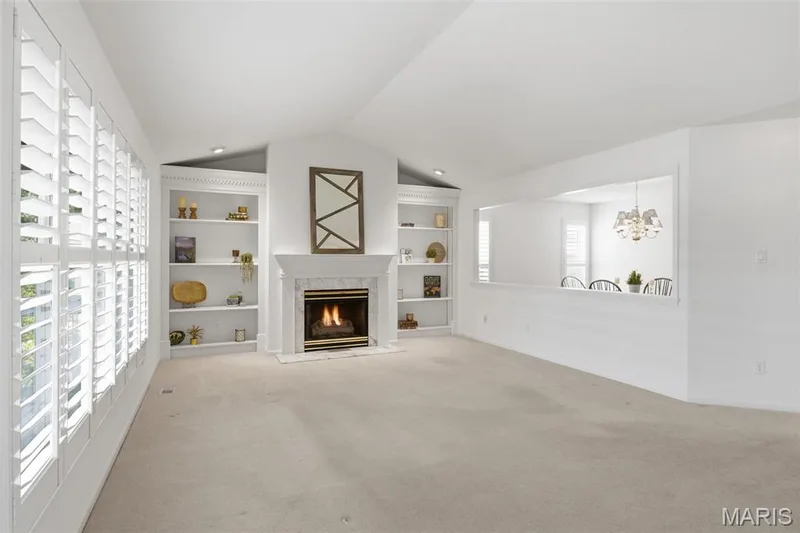 845 Braefield Court, Chesterfield, MO 63017 — listing photo 7 of 28