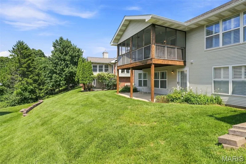 845 Braefield Court, Chesterfield, MO 63017 — listing photo 25 of 28
