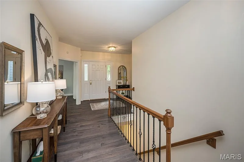 14143 Woods Mill Cove Drive, Chesterfield, MO 63017 — listing photo 7 of 51