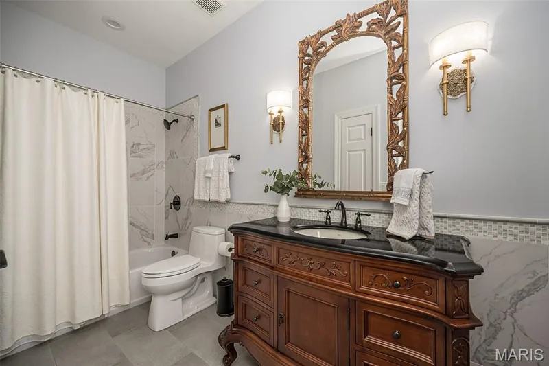 14143 Woods Mill Cove Drive, Chesterfield, MO 63017 — listing photo 10 of 51