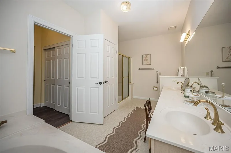 14143 Woods Mill Cove Drive, Chesterfield, MO 63017 — listing photo 38 of 51