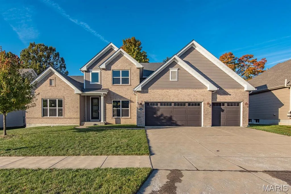 2708 Brook Hill Lane, St Charles, MO 63303 — listing photo 1 of 49