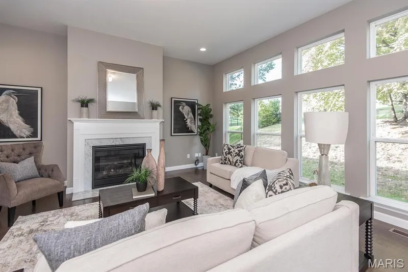 2708 Brook Hill Lane, St Charles, MO 63303 — listing photo 17 of 49