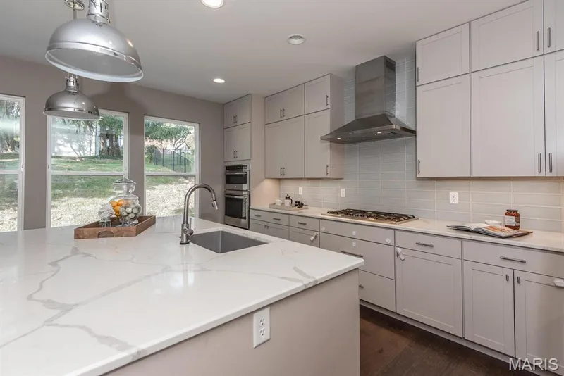 2708 Brook Hill Lane, St Charles, MO 63303 — listing photo 28 of 49