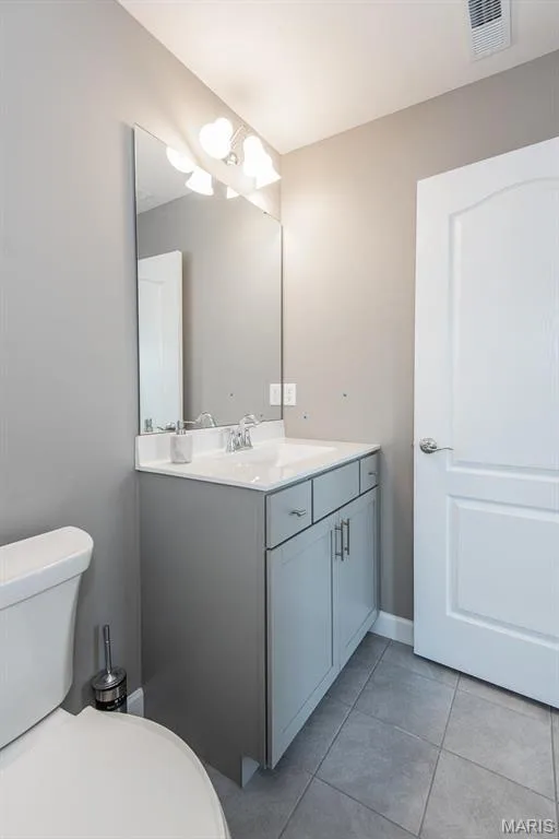 2708 Brook Hill Lane, St Charles, MO 63303 — listing photo 37 of 49